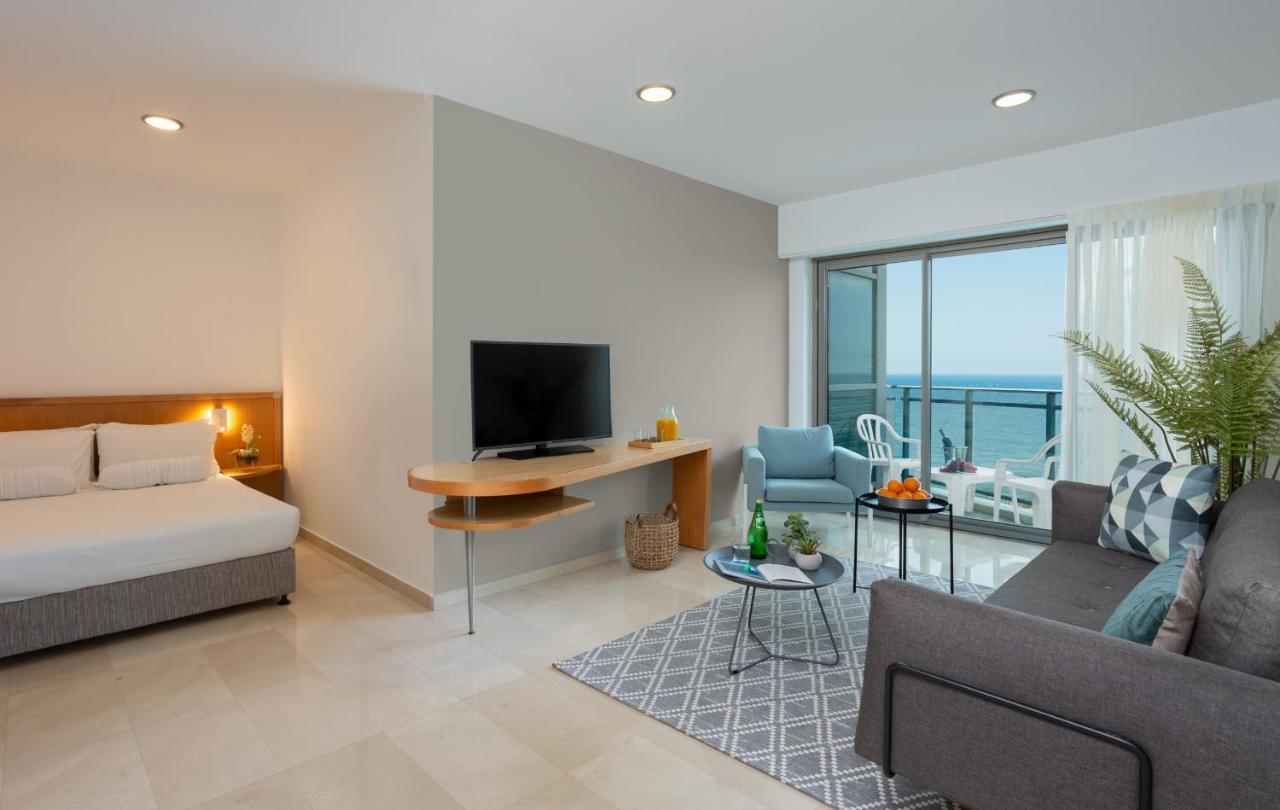 อพาร์ตโฮเทล โอเคียนอส บามารีนา Aparthotel Herzliya ภายนอก รูปภาพ