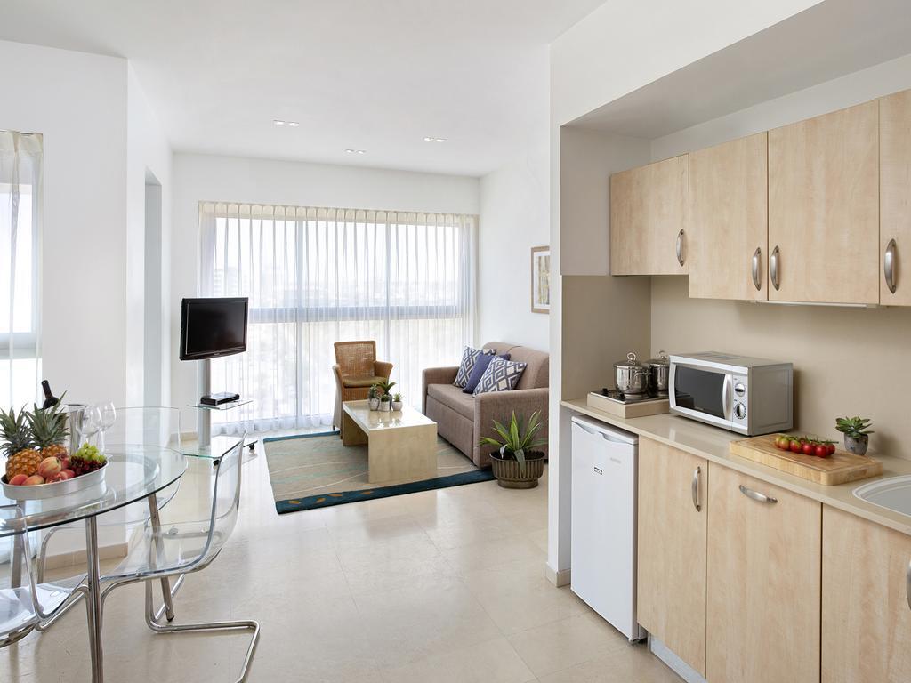 อพาร์ตโฮเทล โอเคียนอส บามารีนา Aparthotel Herzliya ห้อง รูปภาพ