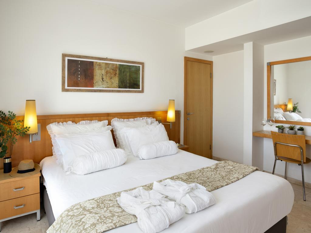 อพาร์ตโฮเทล โอเคียนอส บามารีนา Aparthotel Herzliya ห้อง รูปภาพ