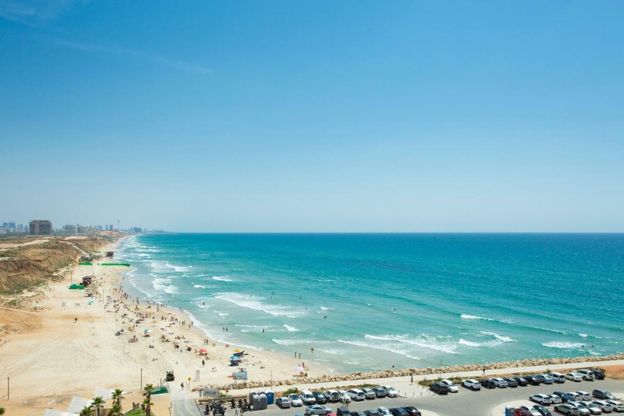 อพาร์ตโฮเทล โอเคียนอส บามารีนา Aparthotel Herzliya ภายนอก รูปภาพ