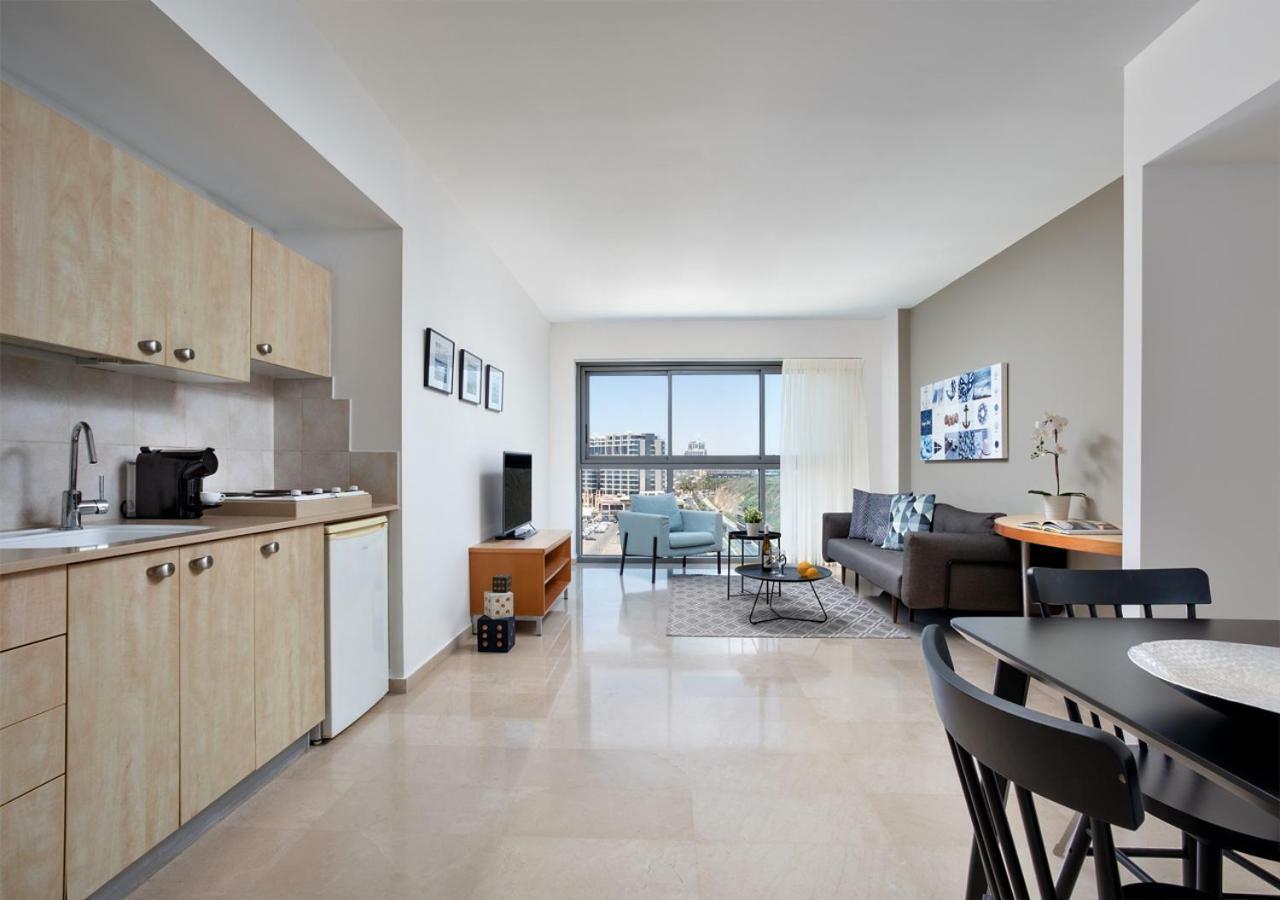 อพาร์ตโฮเทล โอเคียนอส บามารีนา Aparthotel Herzliya ภายนอก รูปภาพ